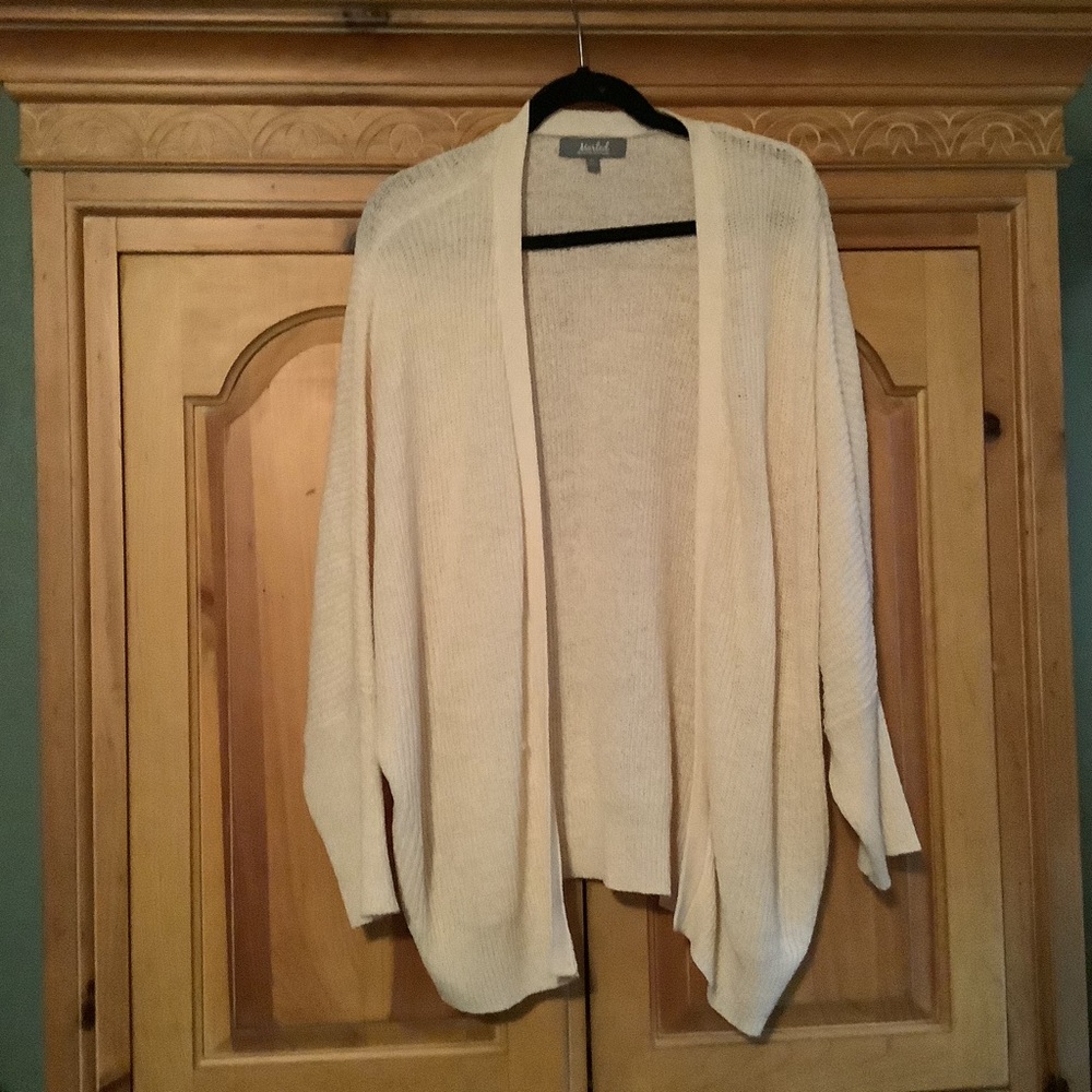 🎉3/$30🎉PEACHIE/BEIGE XL CARDIGAN